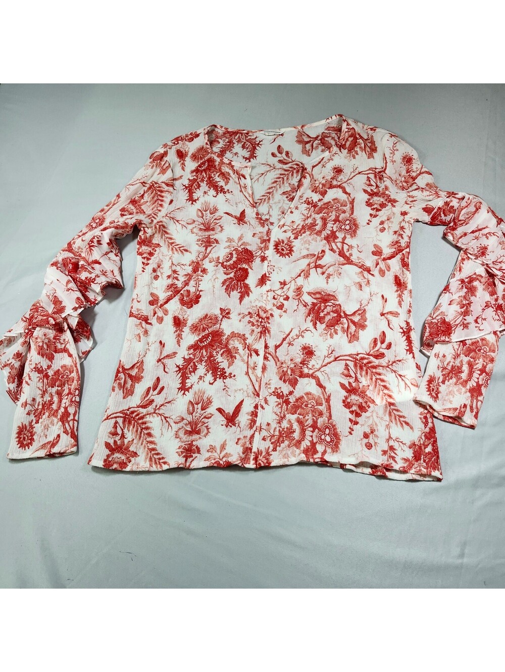 Club Monaco Long Sleeve Pullover Blouse